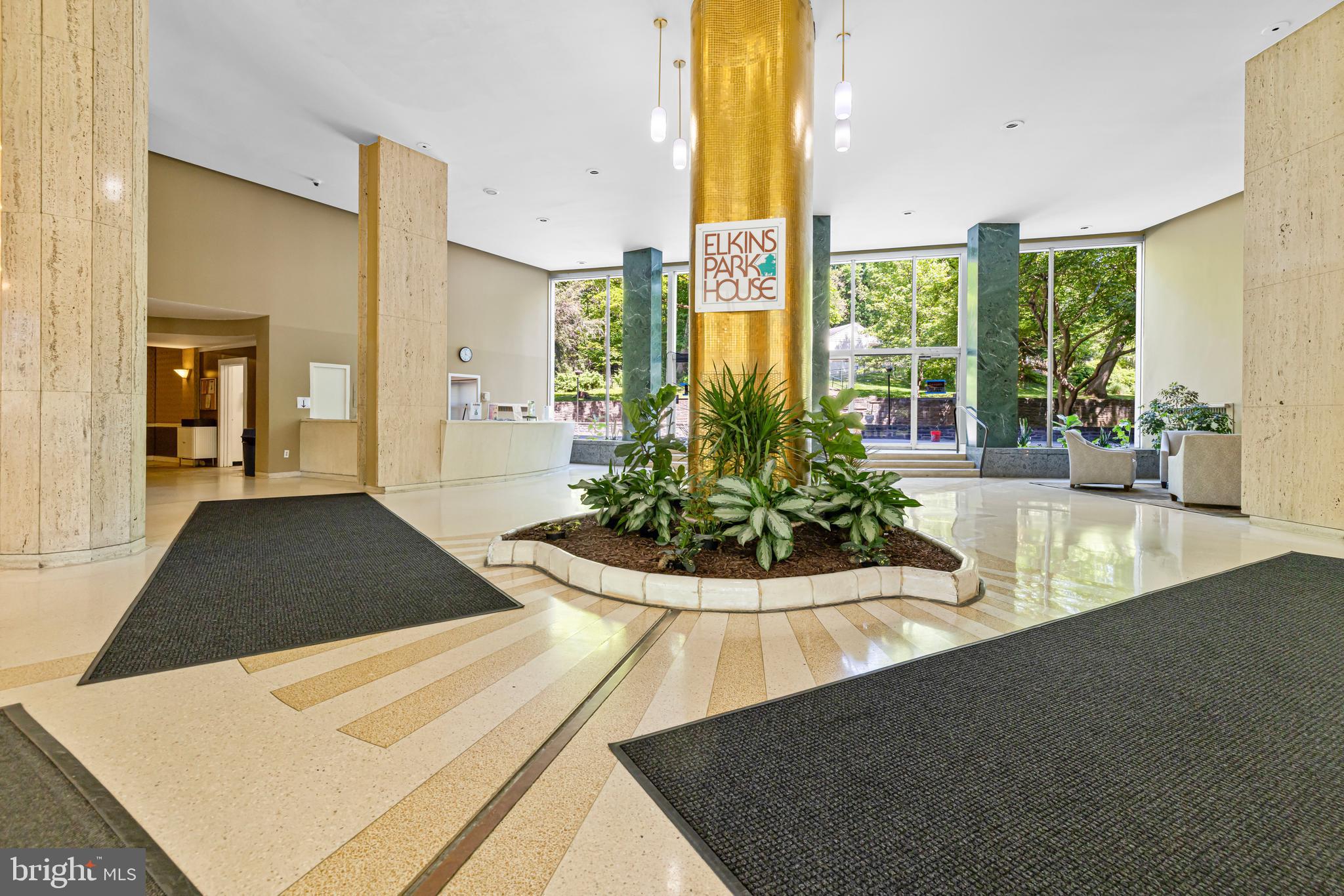 ELKINS PARK HOUSE - Residential