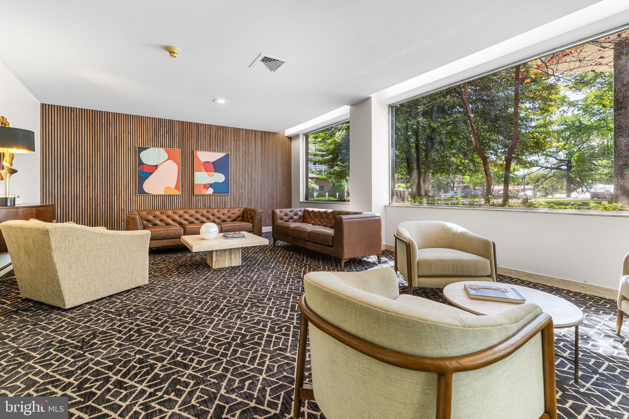 ELKINS PARK HOUSE - Residential