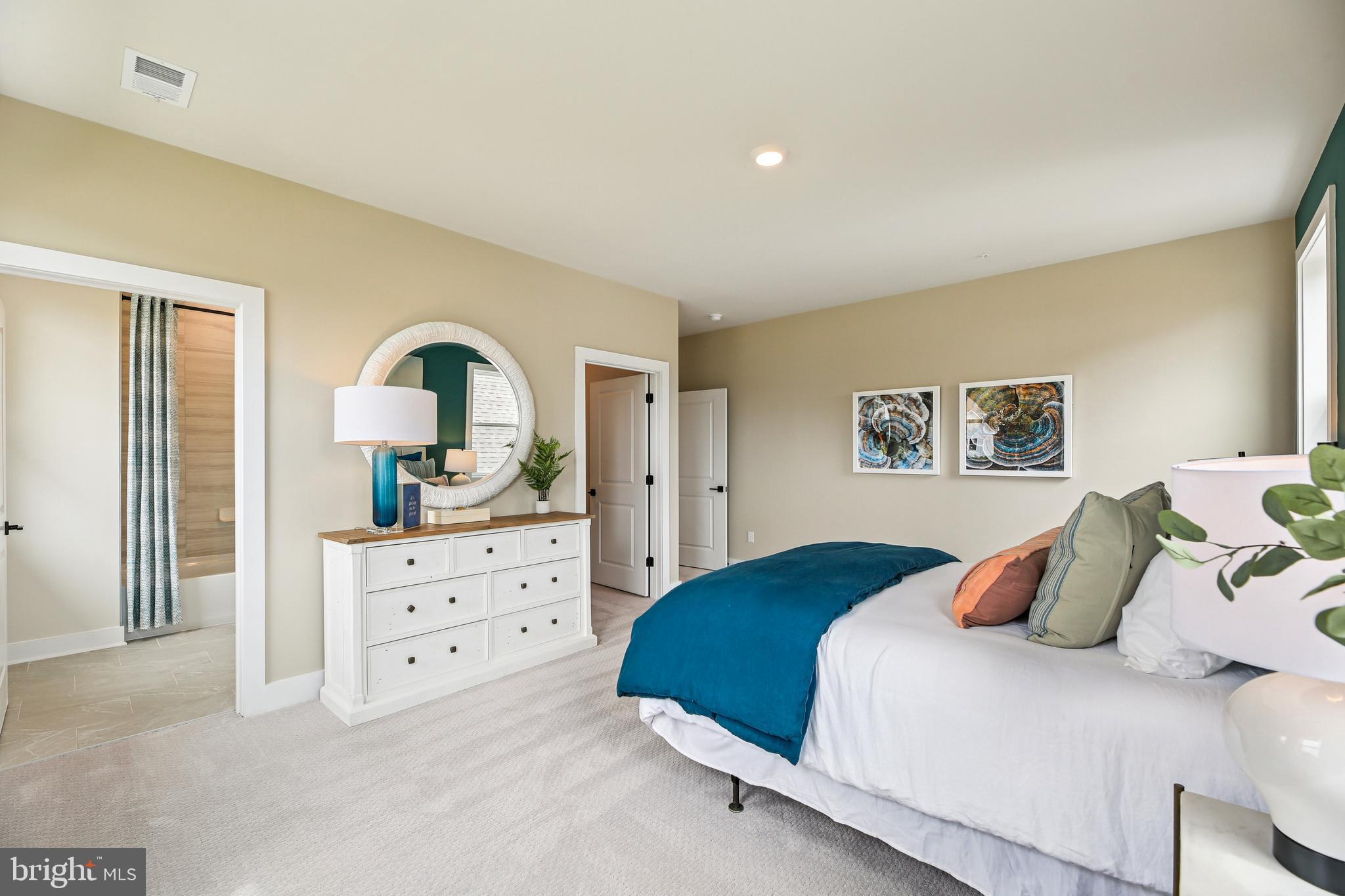 SENECA FARM - Residential