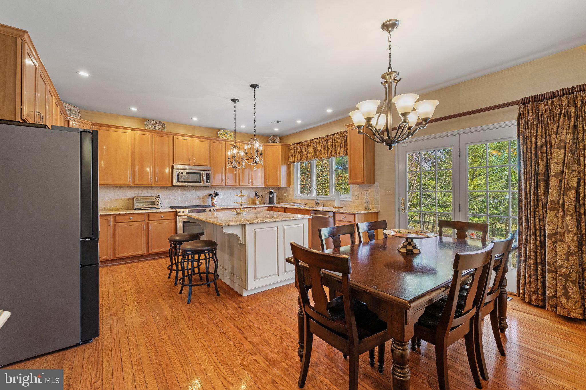 BLUE BELL CC - Residential