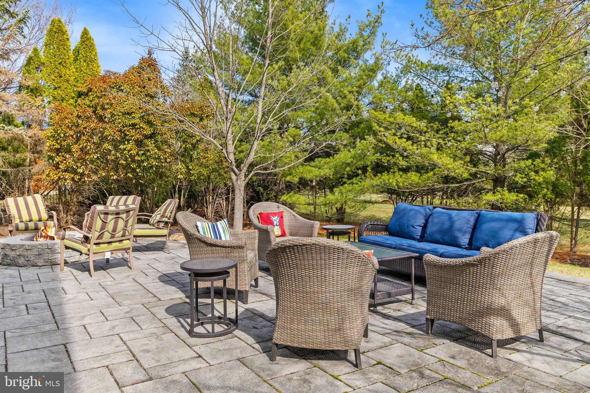 BLUE BELL CC - Residential