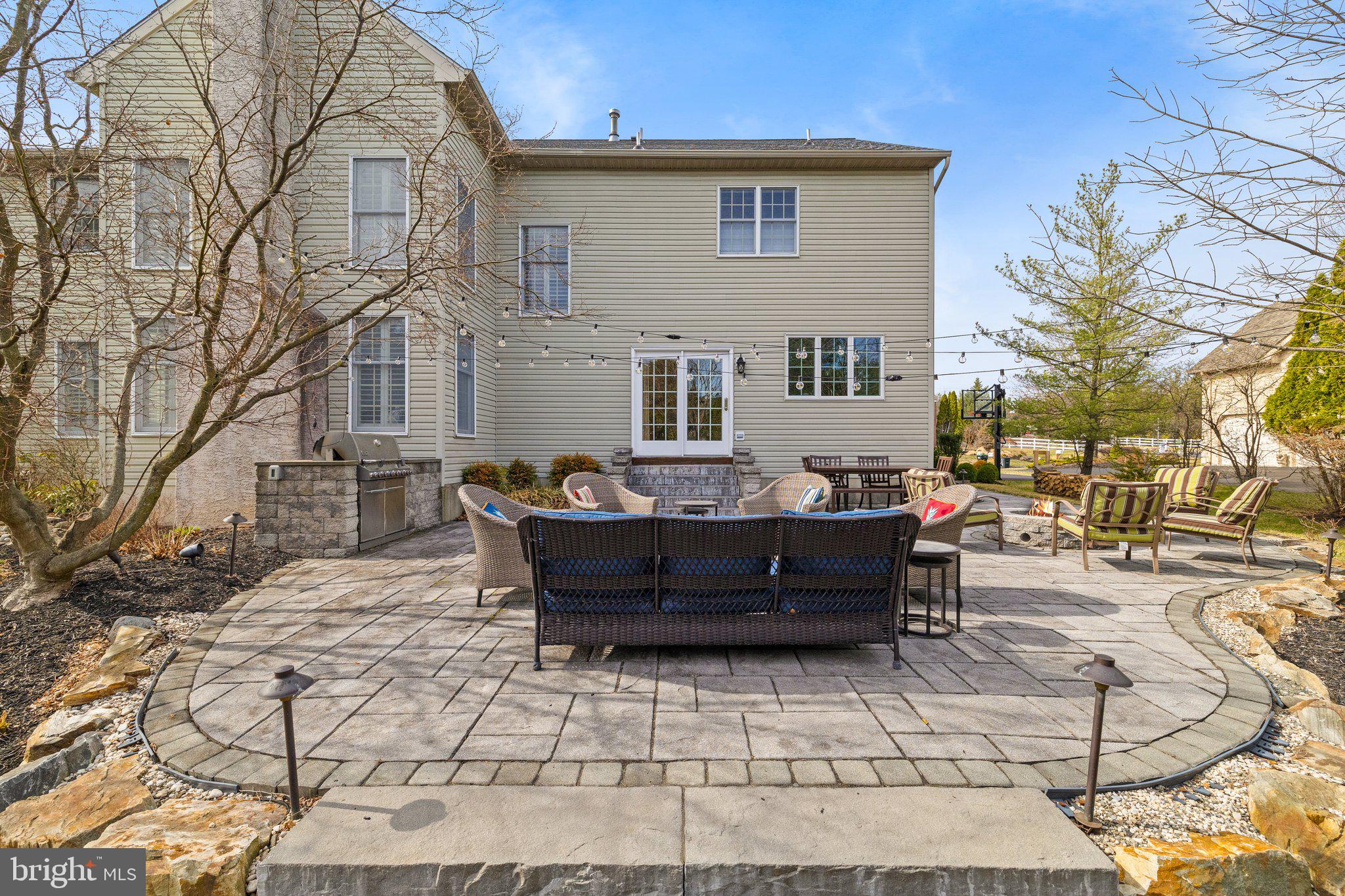 BLUE BELL CC - Residential