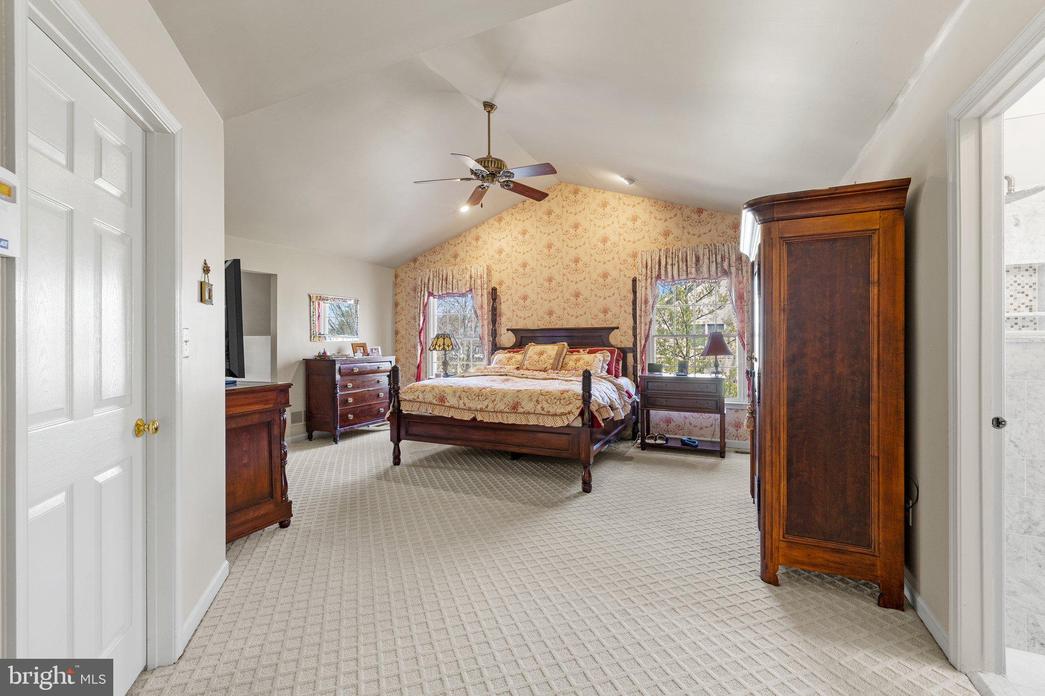 BLUE BELL CC - Residential