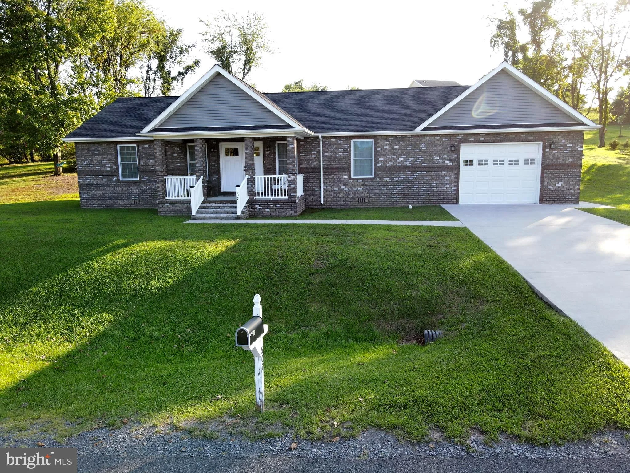 507 Harvest Dr, Romney, WV 26757
