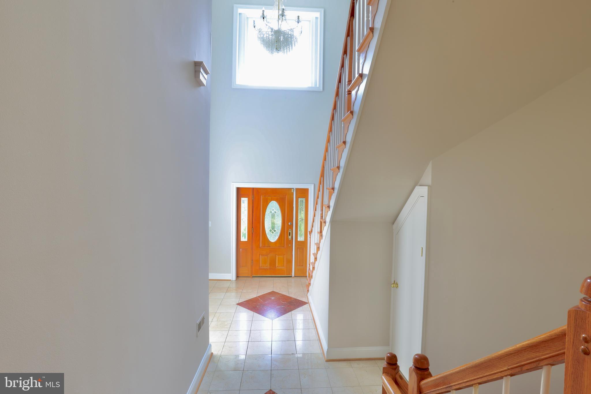 THE OAKS AT MCLEAN - Residential Lease