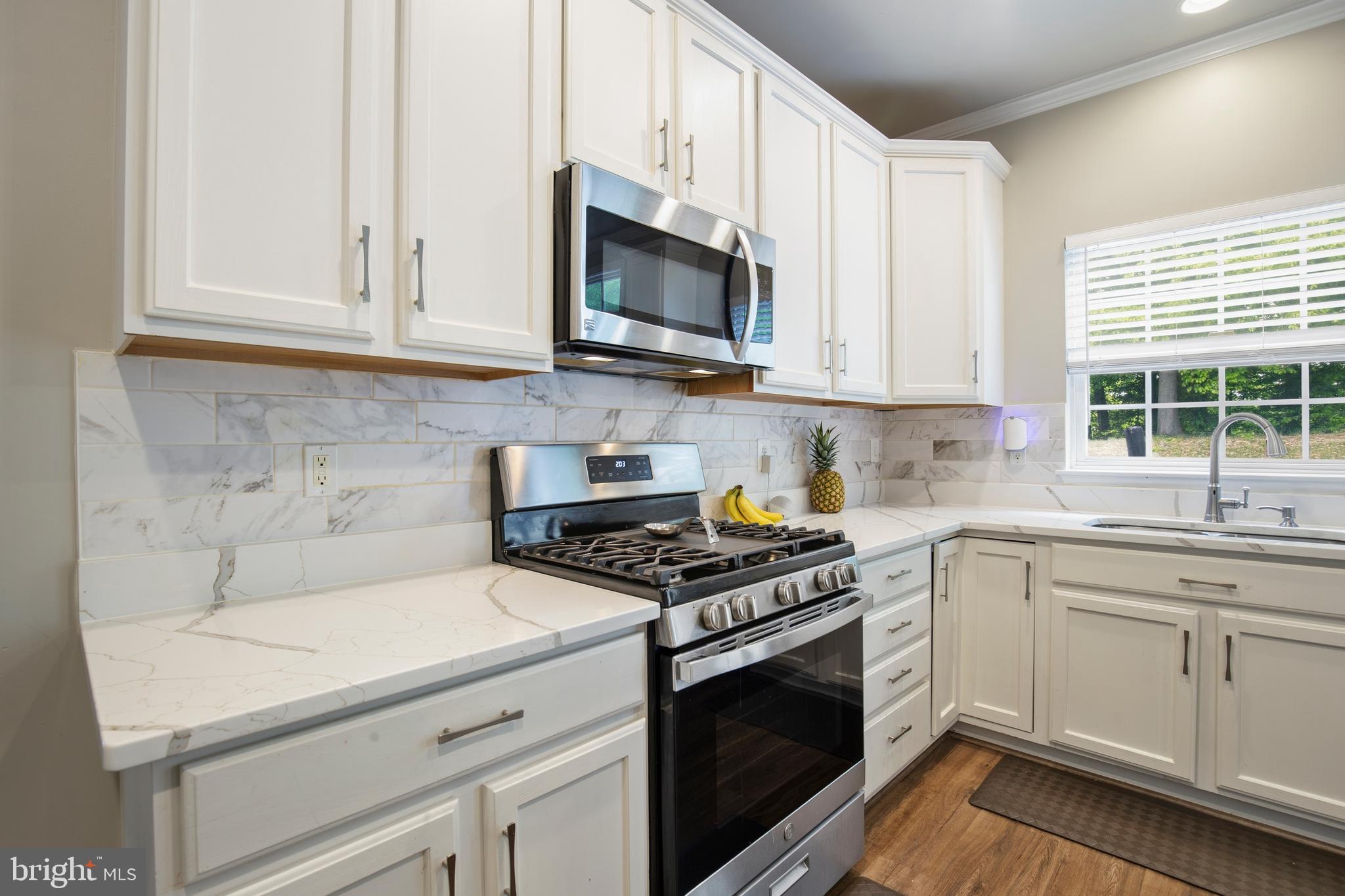 STONEGATE ESTATES - Residential