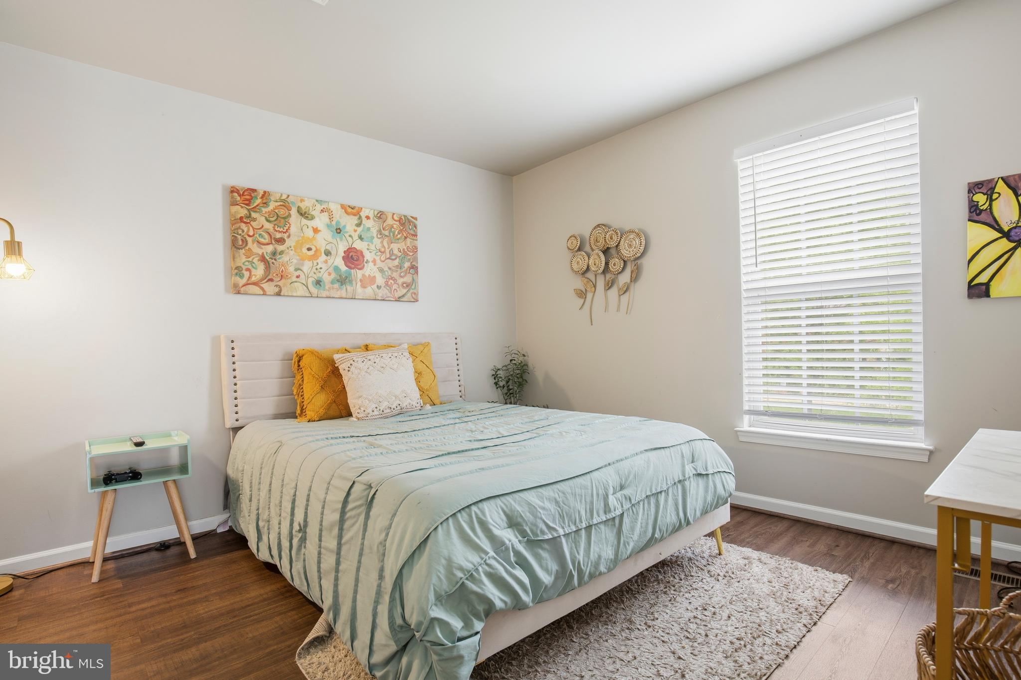 STONEGATE ESTATES - Residential