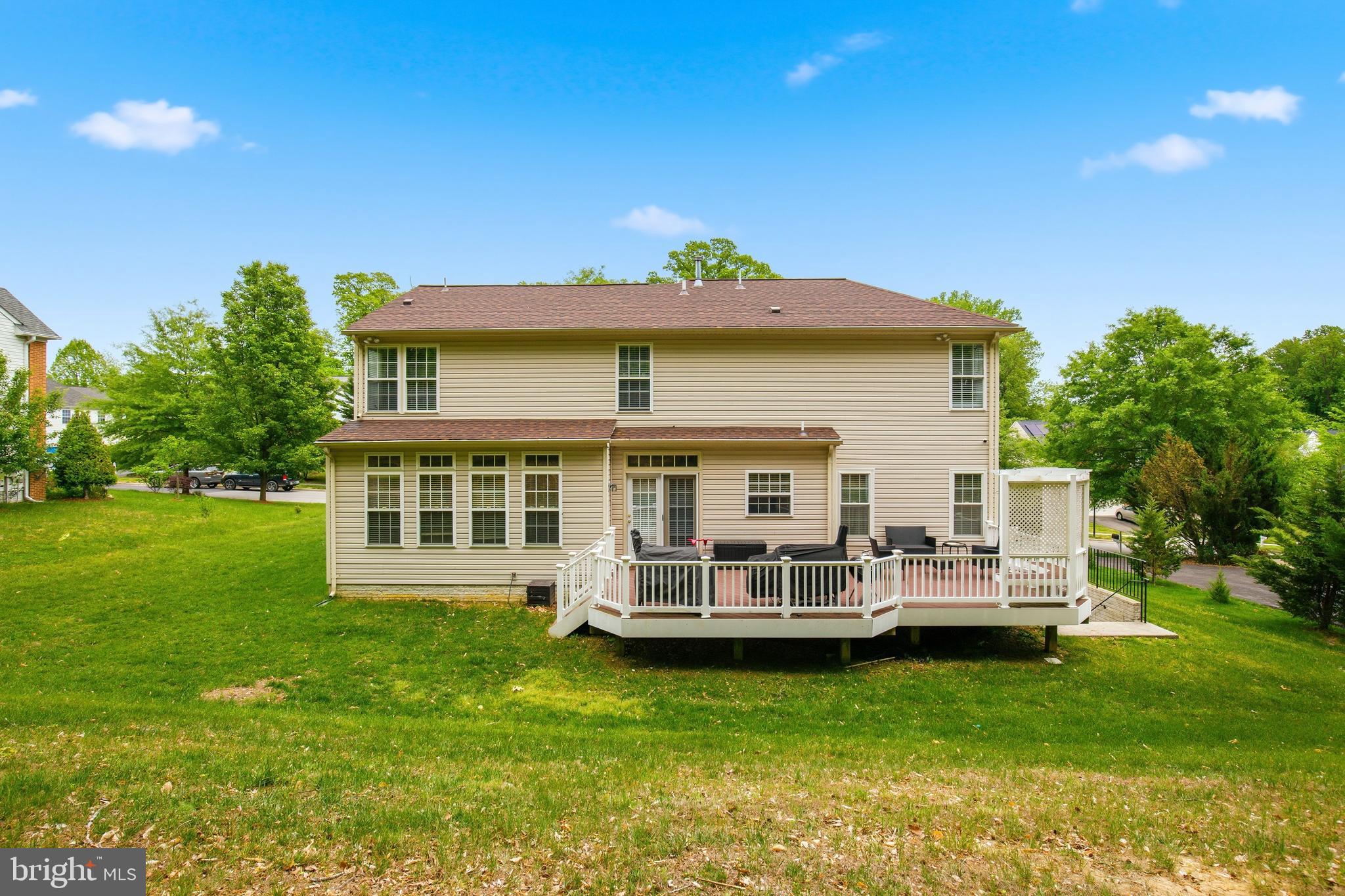 STONEGATE ESTATES - Residential