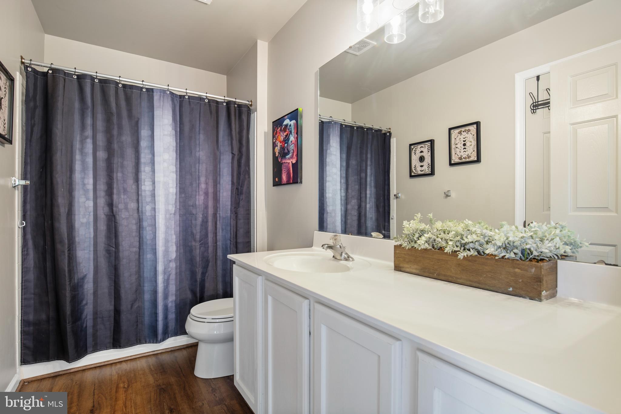 STONEGATE ESTATES - Residential