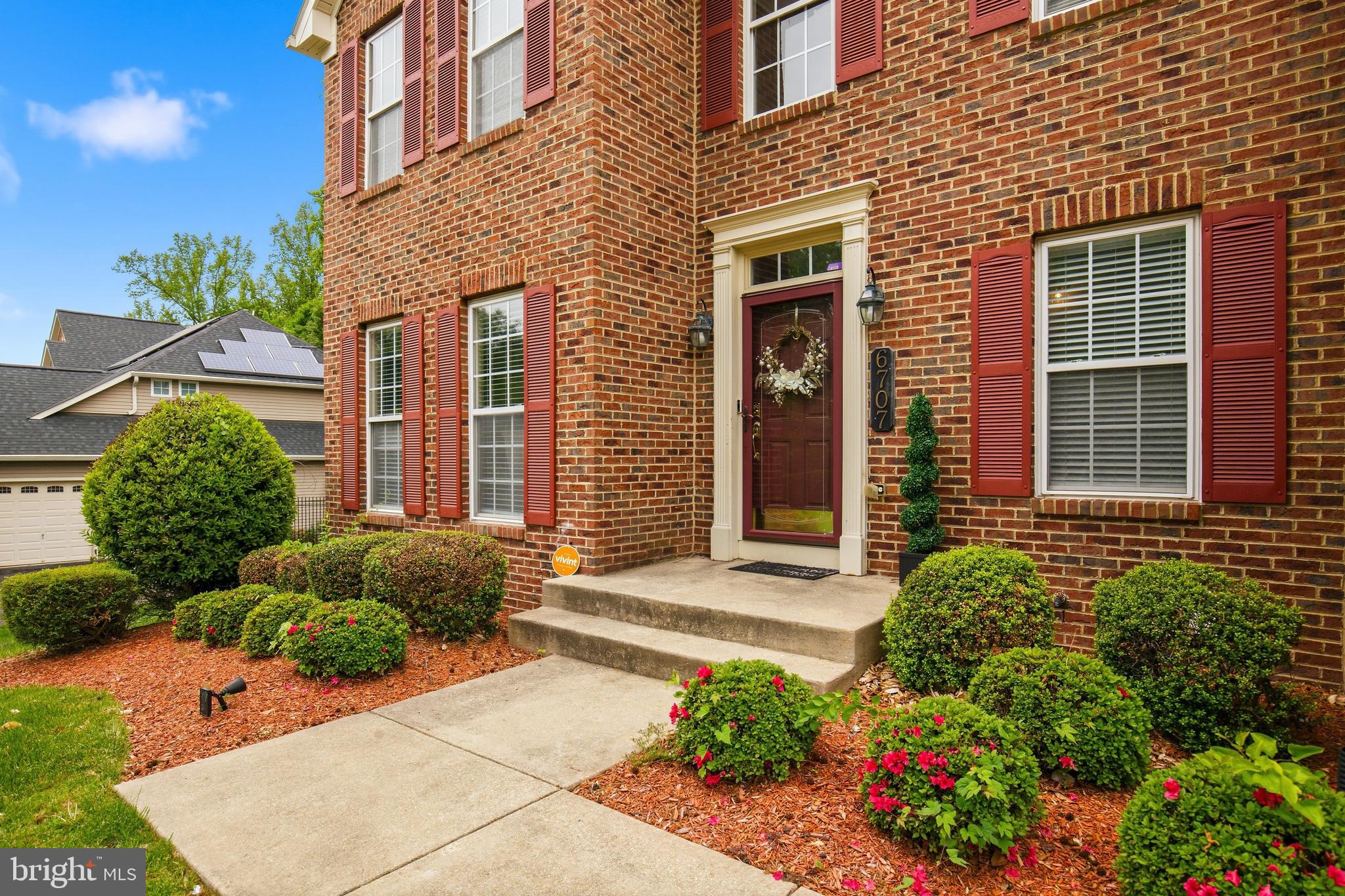 STONEGATE ESTATES - Residential