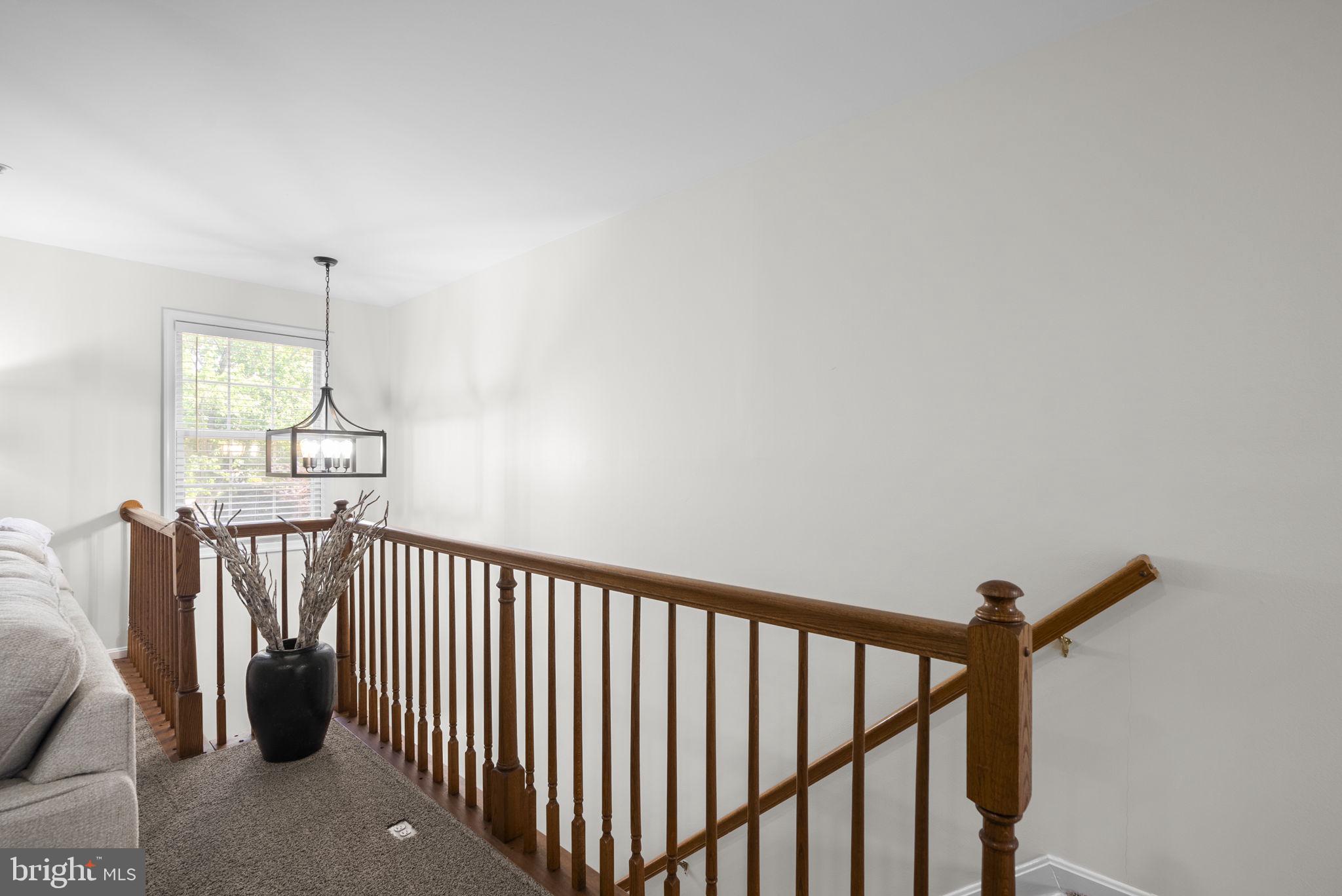 715 MASHIE COURT
