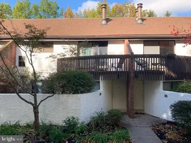 812 Stratford Drive Unit 11, State College, PA 16801