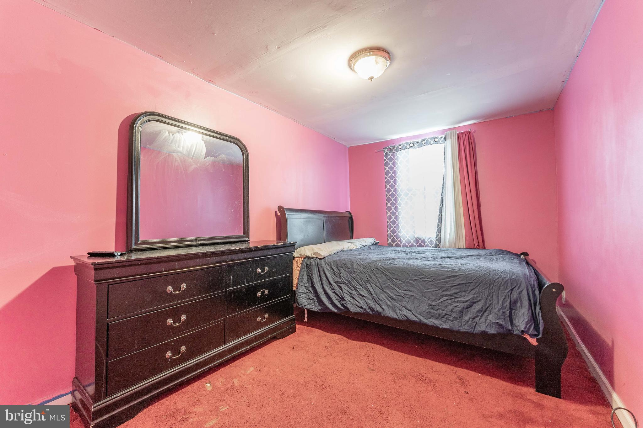 LANSDOWNE PARK - Residential