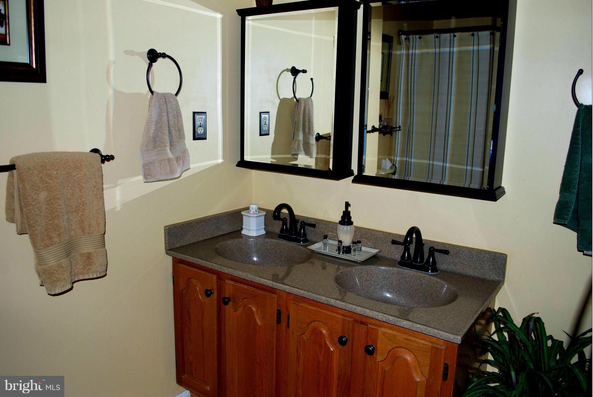 CLARKS RUN - Residential