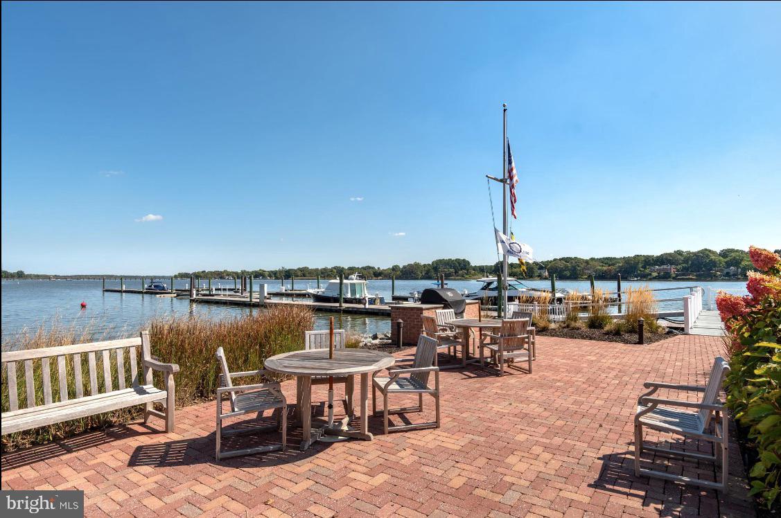 CHESTER RIVER LANDING - Residential