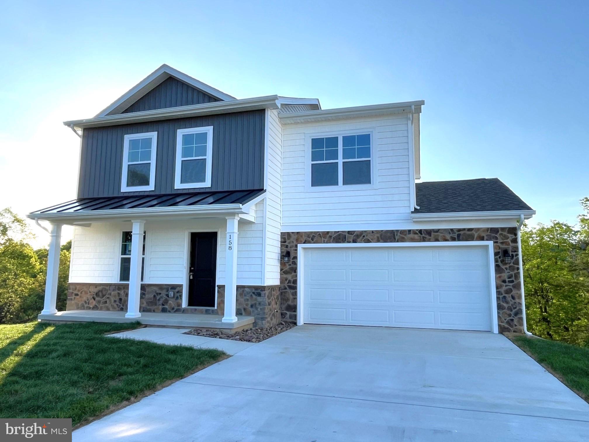 HERITAGE HILLS - Residential