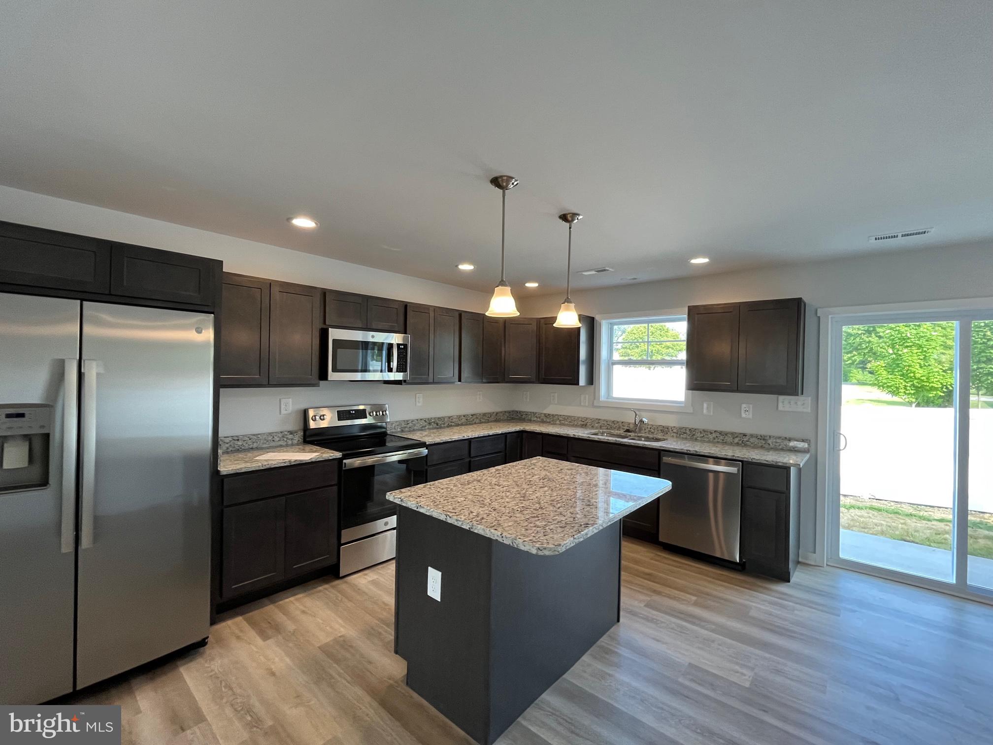 HERITAGE HILLS - Residential