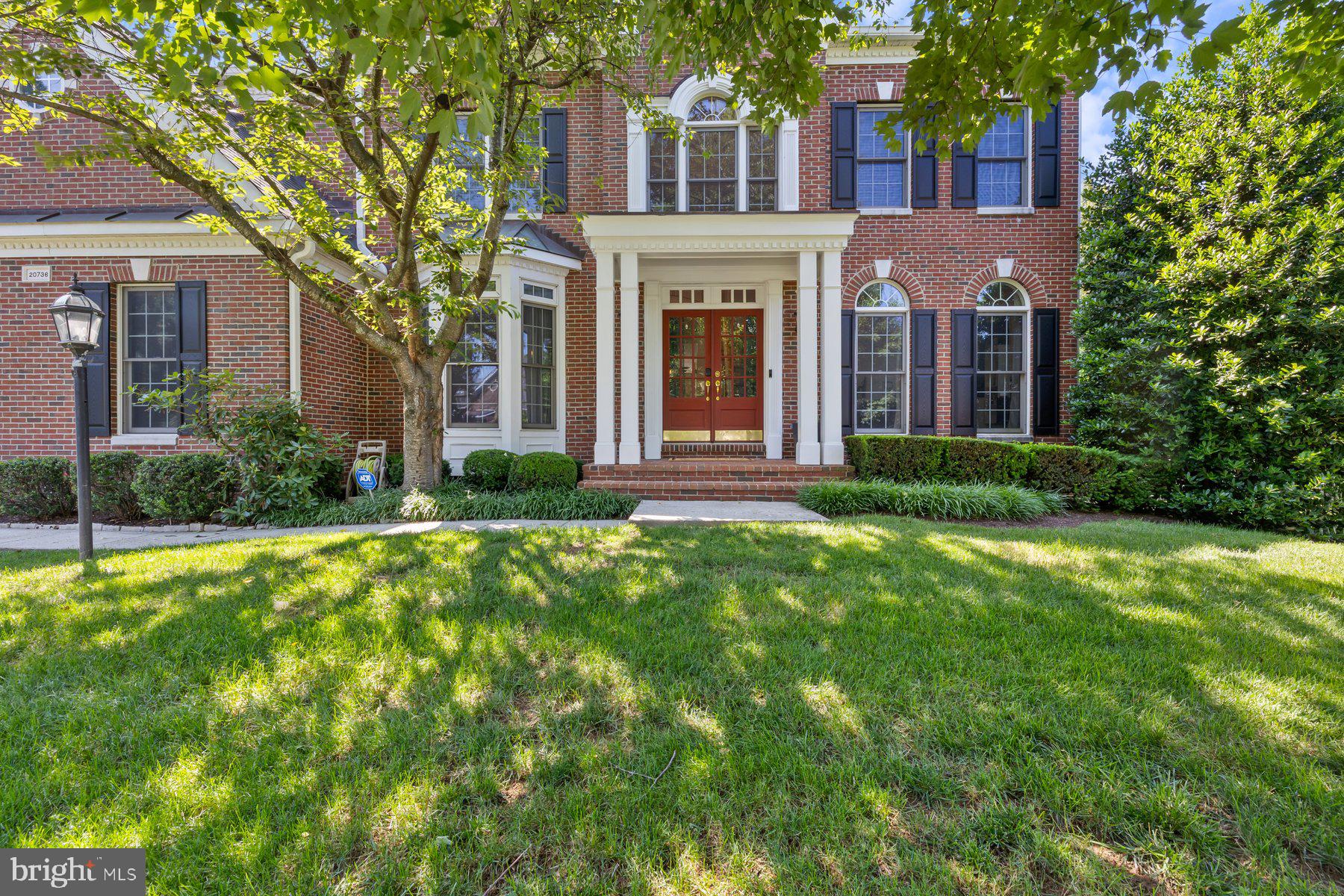 ASHBURN STATION - Residential