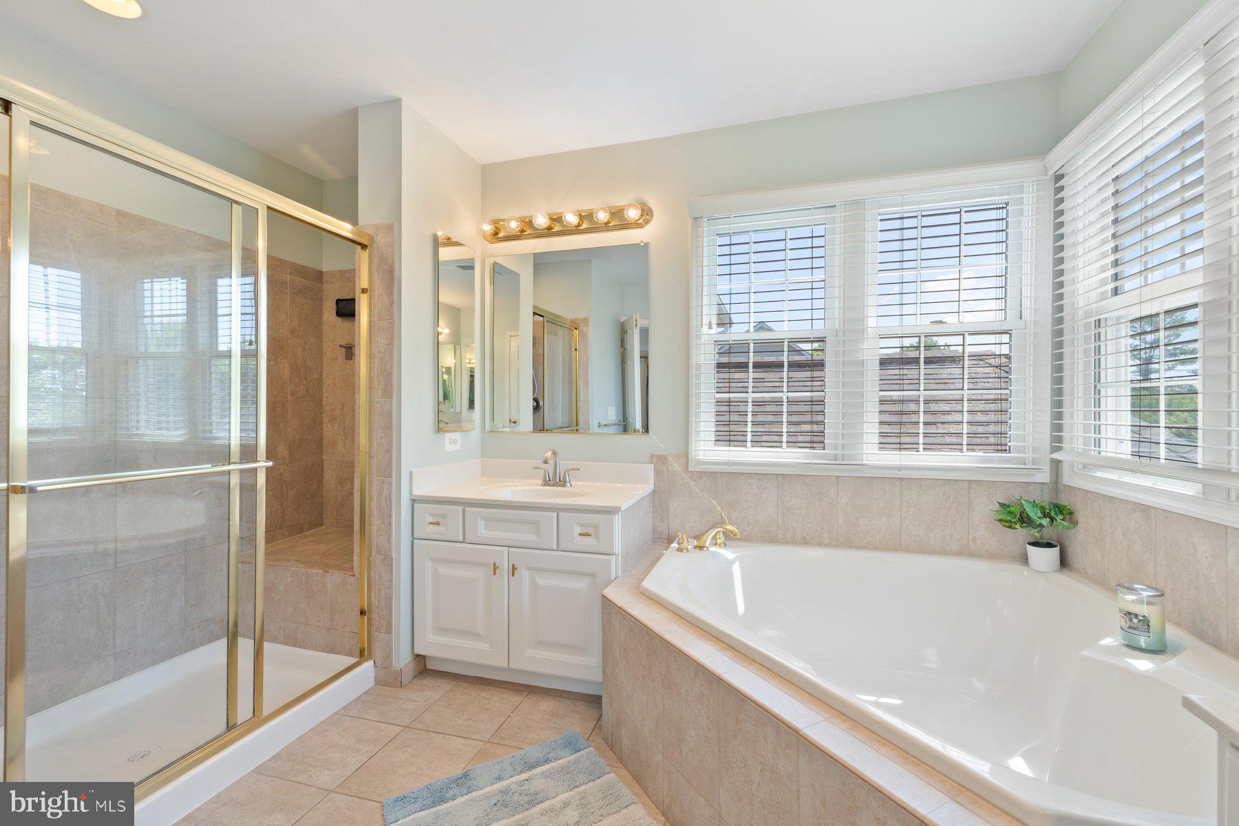 ASHBURN STATION - Residential