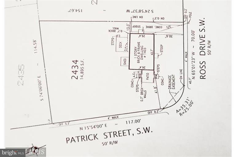 VIENNA WOODS - Residential Lease