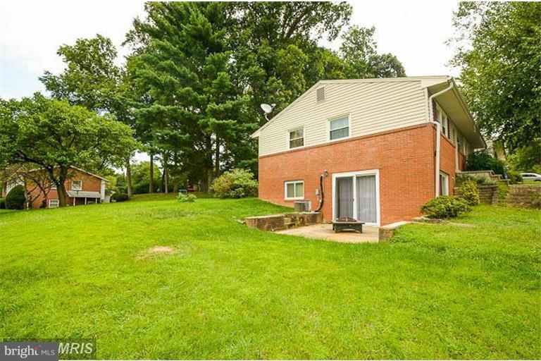 VIENNA WOODS - Residential Lease