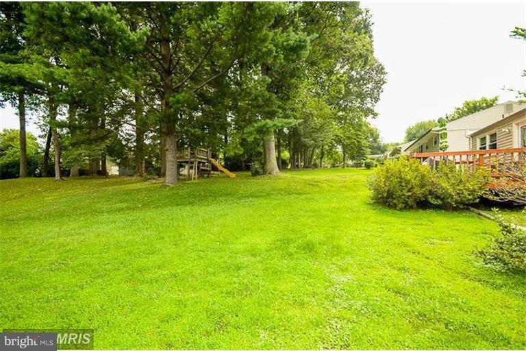 VIENNA WOODS - Residential Lease