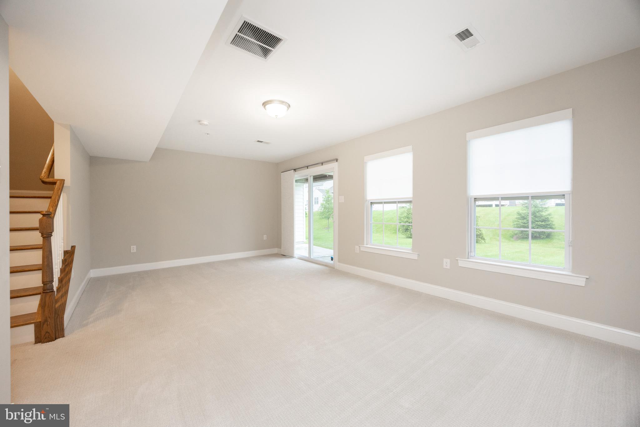 COURTS AT BRYNWOOD - Residential Lease