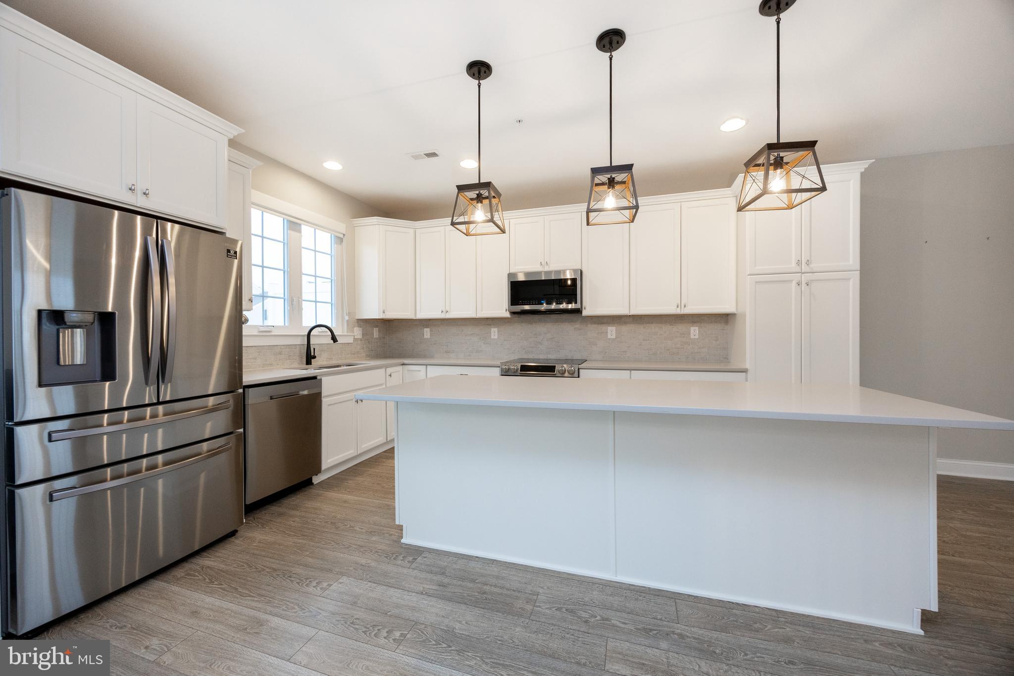 COURTS AT BRYNWOOD - Residential Lease