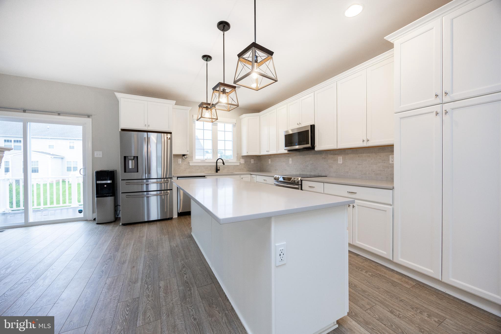 COURTS AT BRYNWOOD - Residential Lease