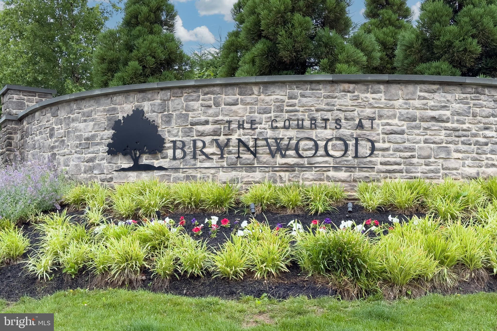 COURTS AT BRYNWOOD - Residential Lease