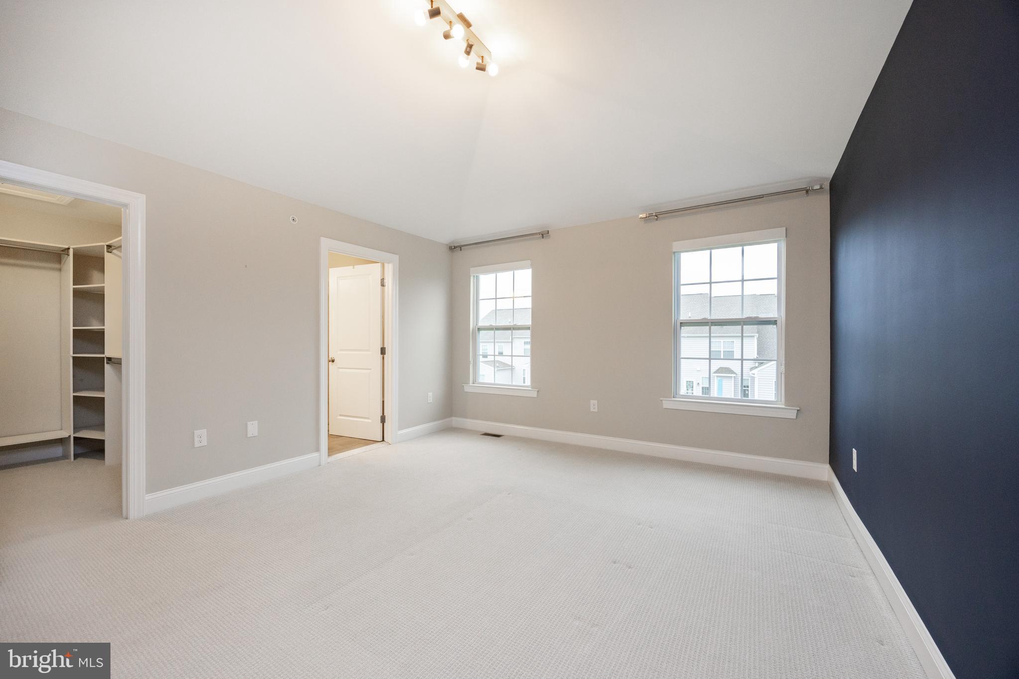 COURTS AT BRYNWOOD - Residential Lease