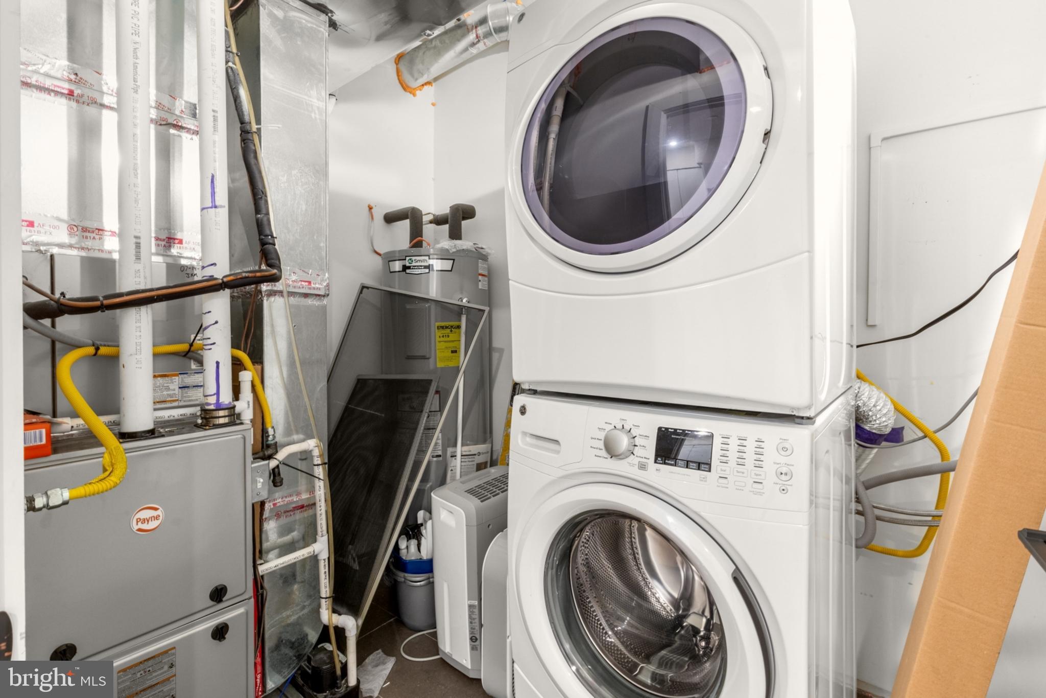 PASSYUNK SQUARE - Residential Lease