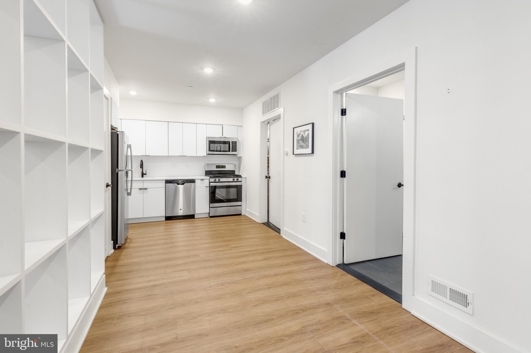 PASSYUNK SQUARE - Residential Lease