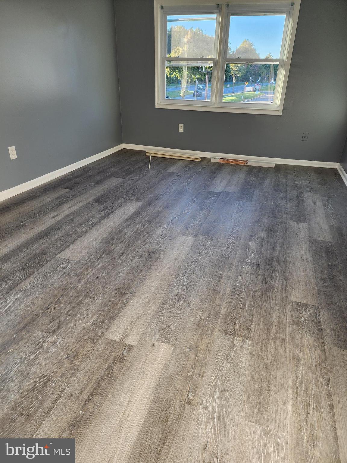 PRINCE PL AT NORTHAMPTOM - Residential Lease