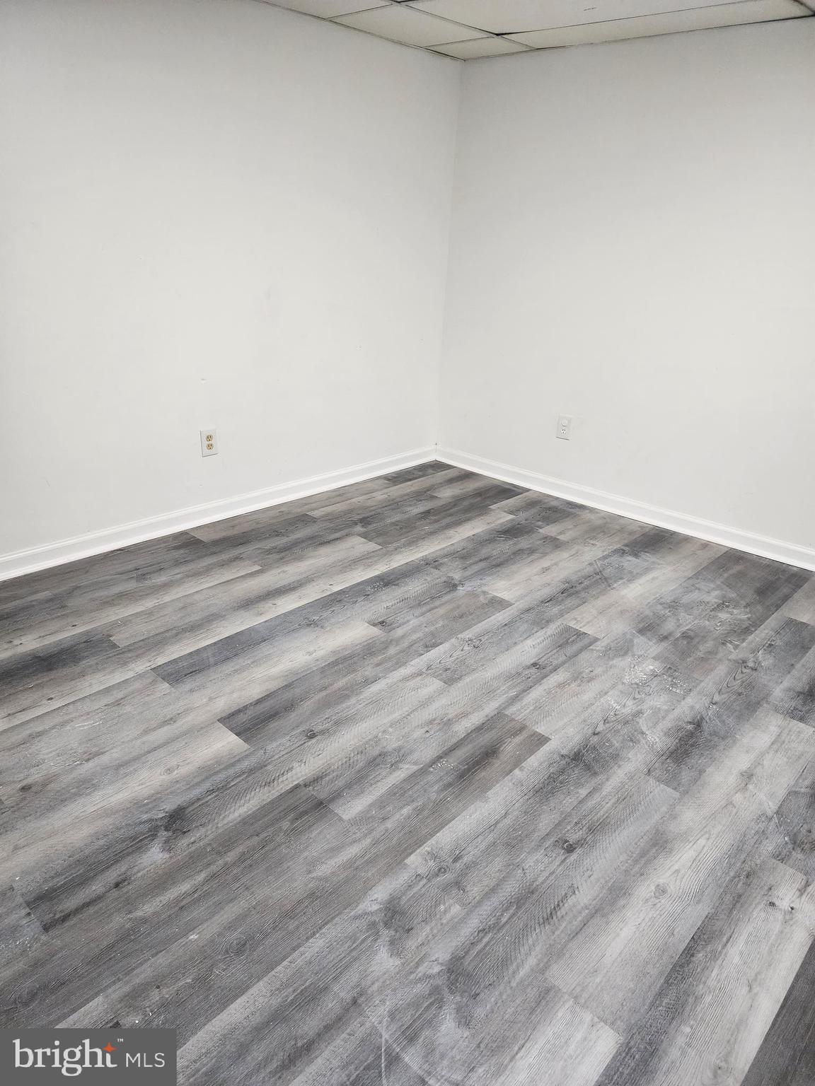 PRINCE PL AT NORTHAMPTOM - Residential Lease