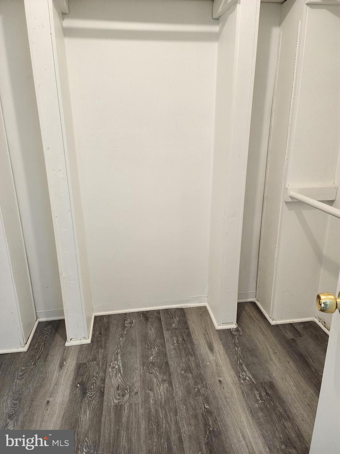 PRINCE PL AT NORTHAMPTOM - Residential Lease