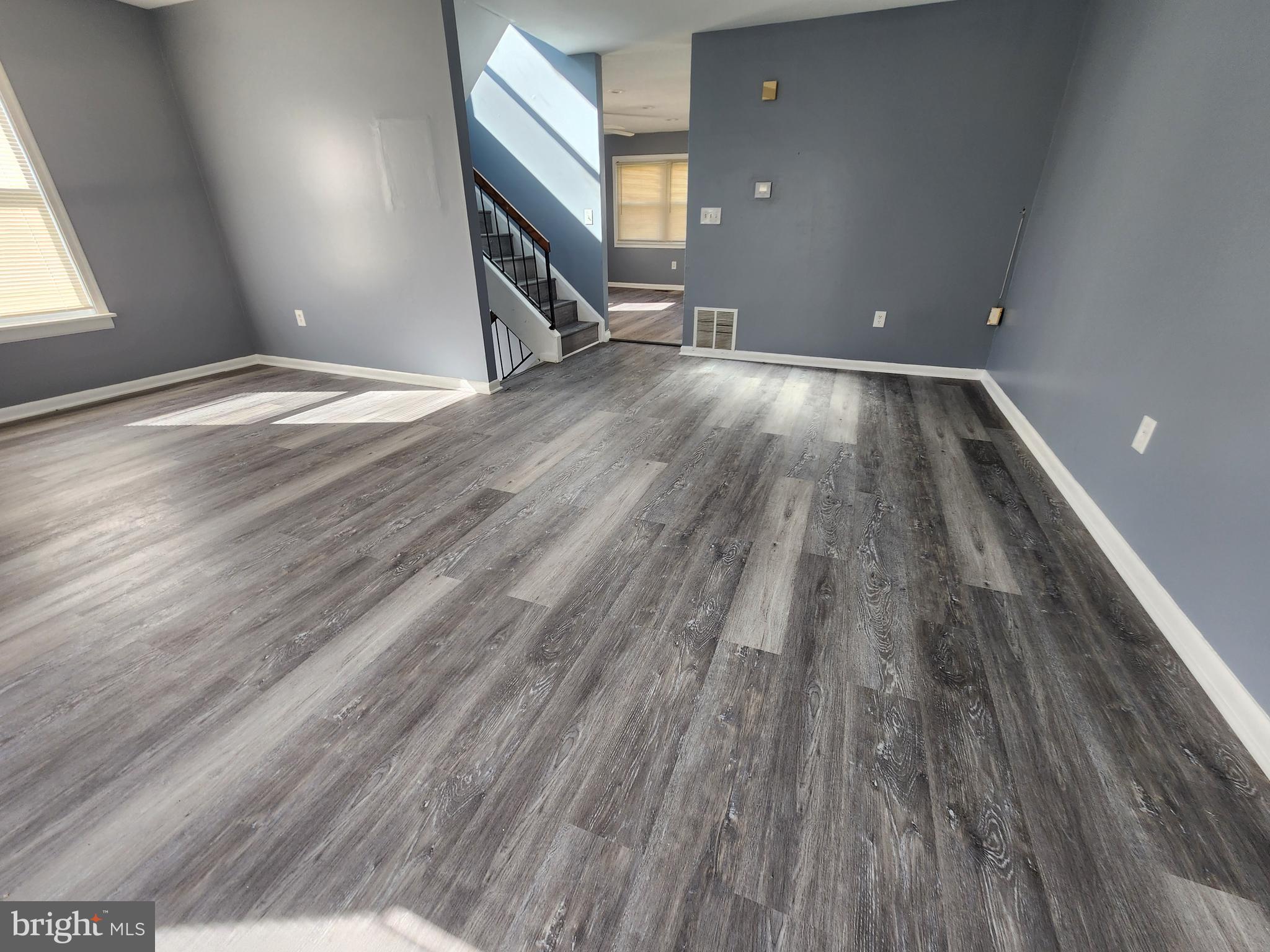 PRINCE PL AT NORTHAMPTOM - Residential Lease