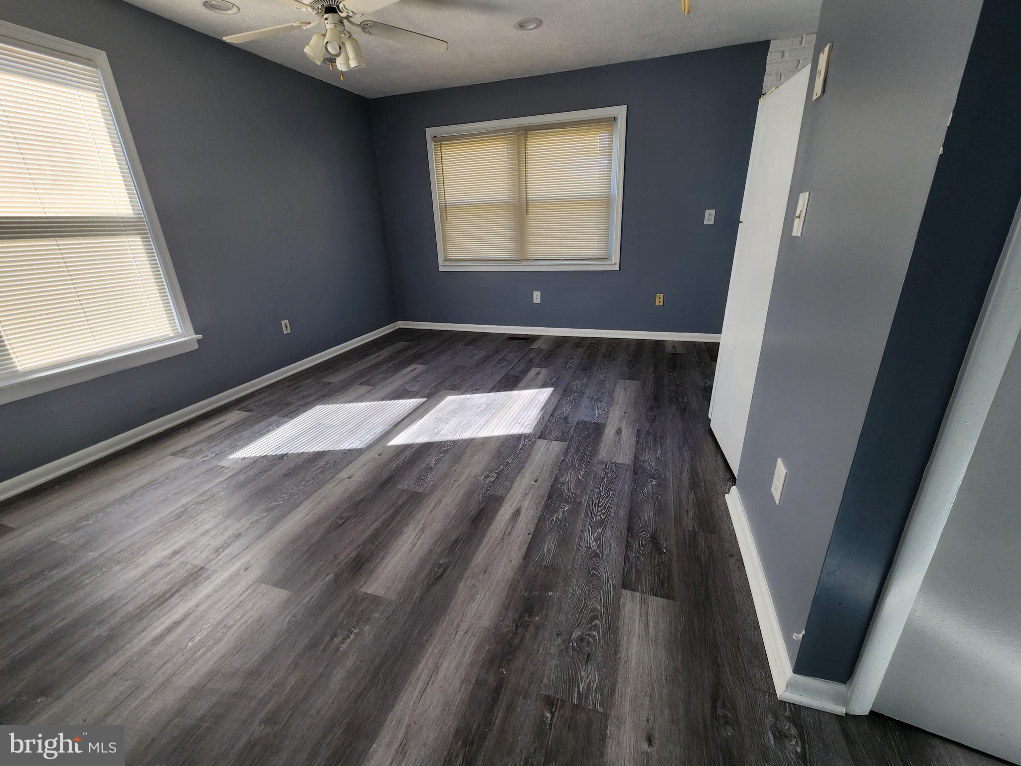 PRINCE PL AT NORTHAMPTOM - Residential Lease