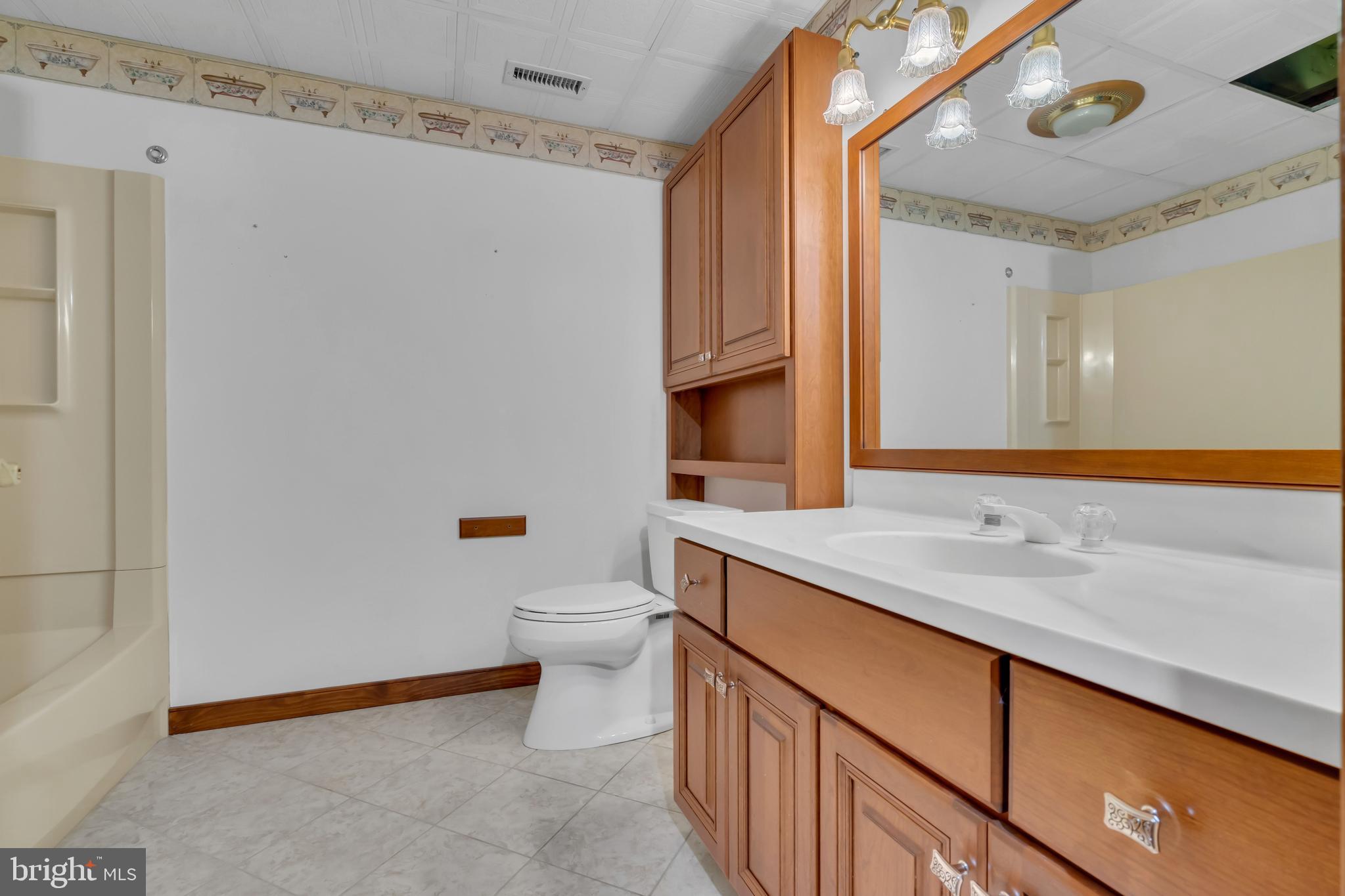 CEDARCROFT - Residential