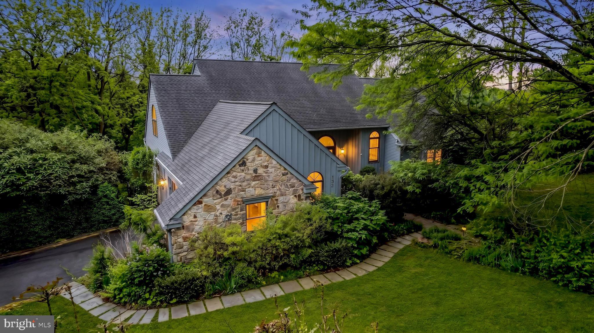 CEDARCROFT - Residential