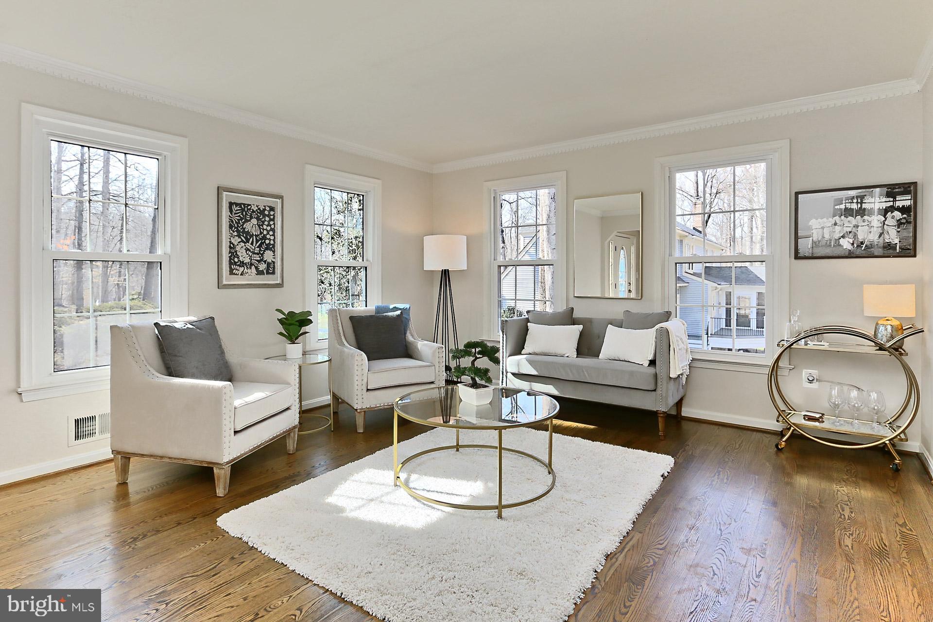 FAIRFAX STATION - Residential