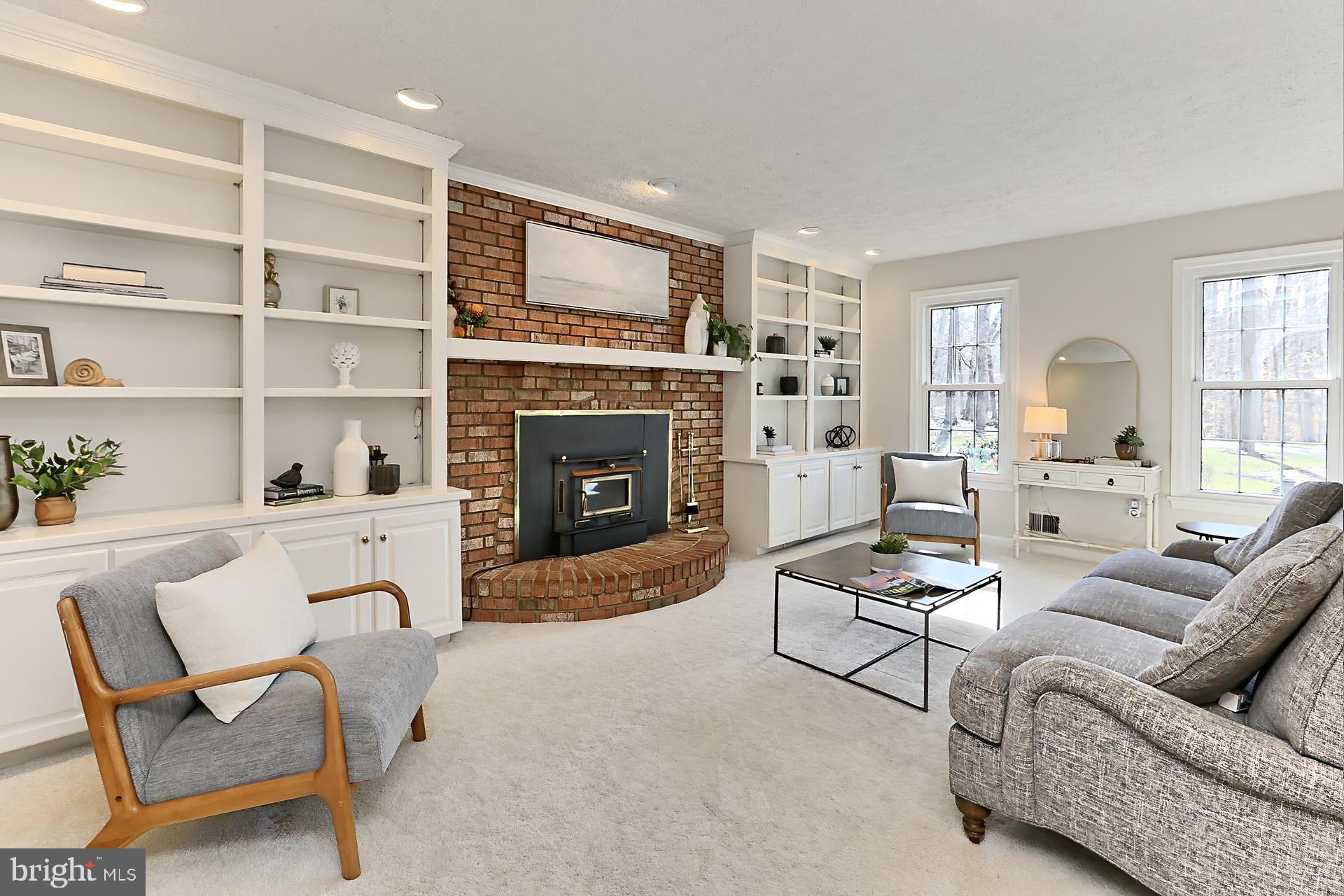 FAIRFAX STATION - Residential