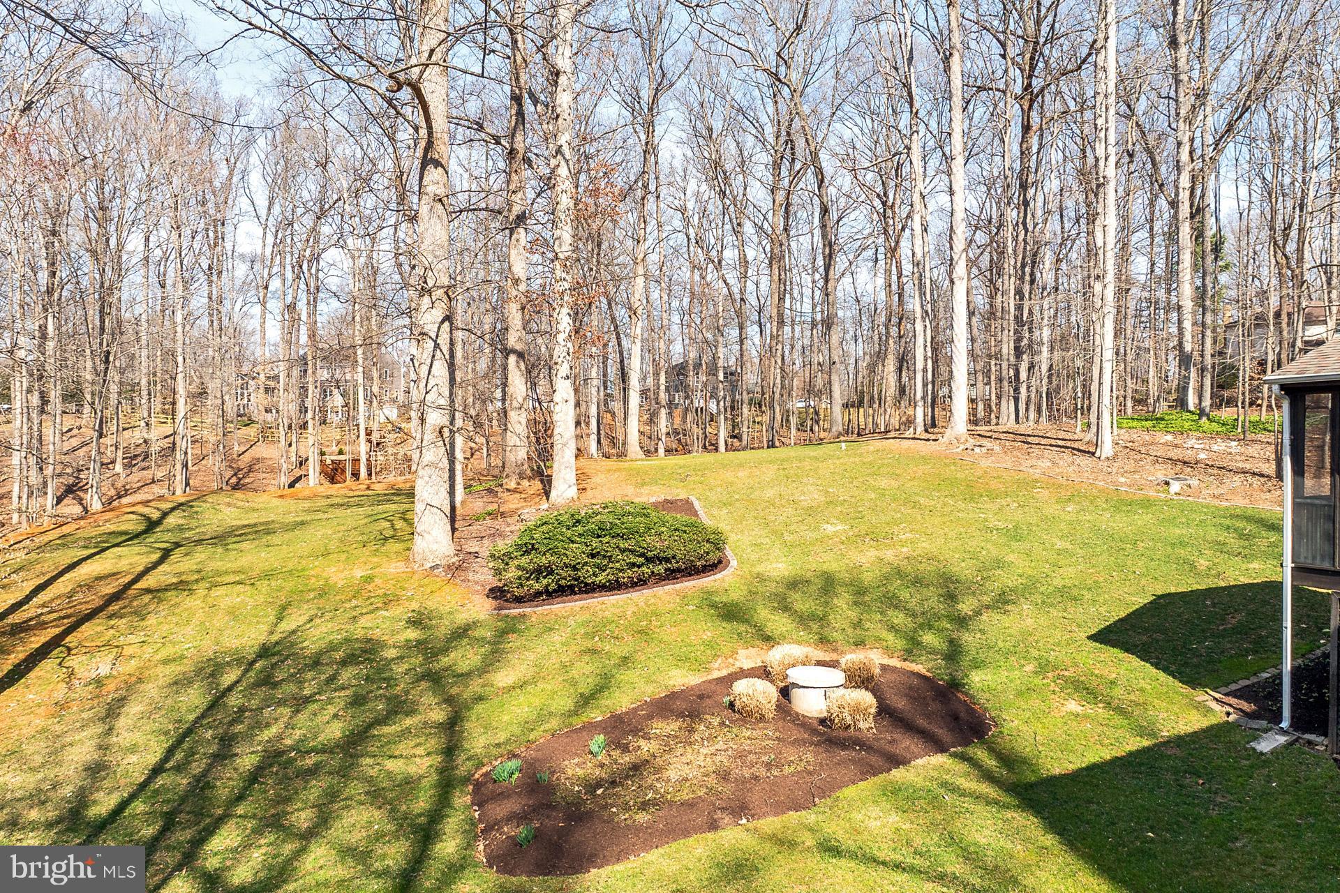 FAIRFAX STATION - Residential