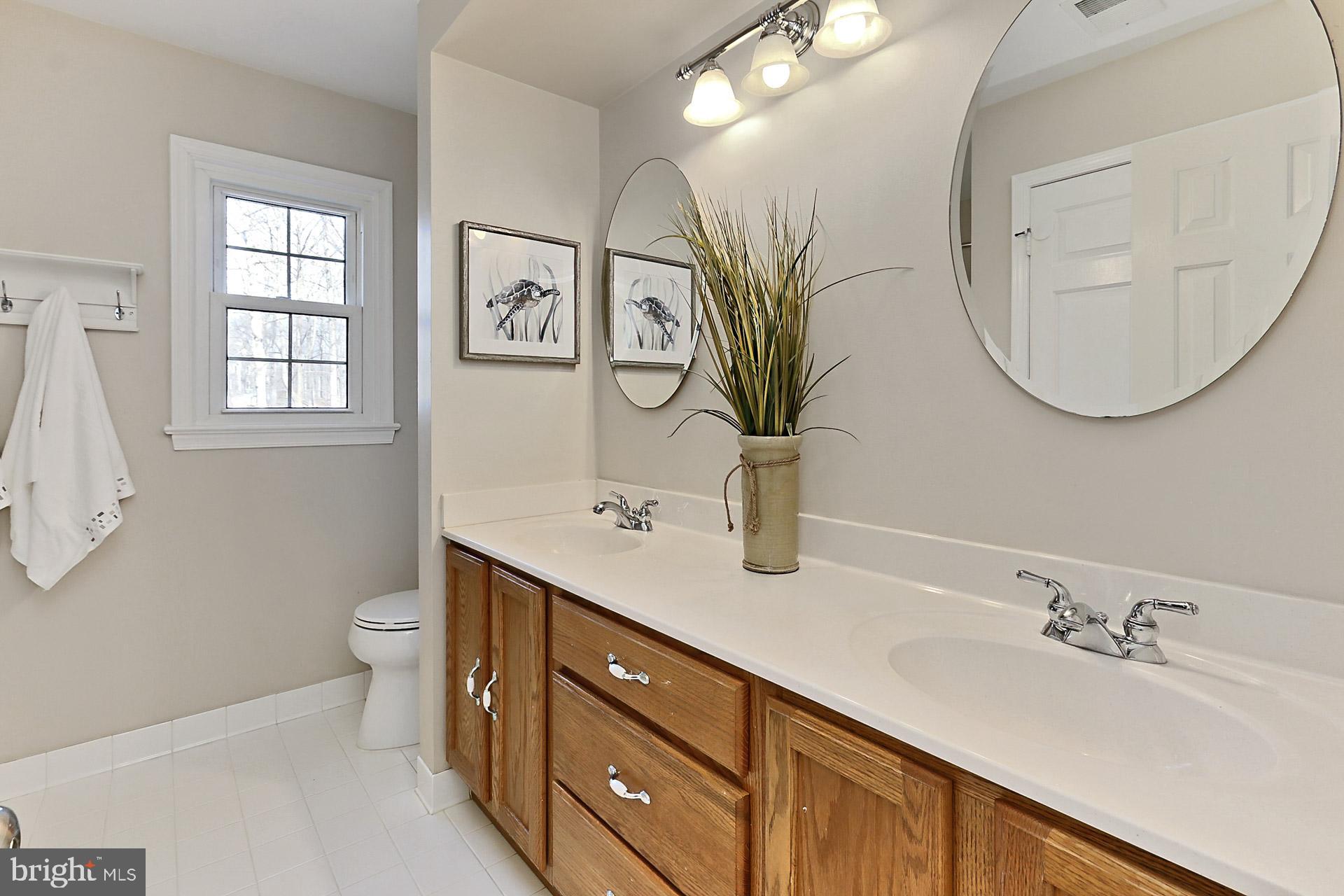 FAIRFAX STATION - Residential