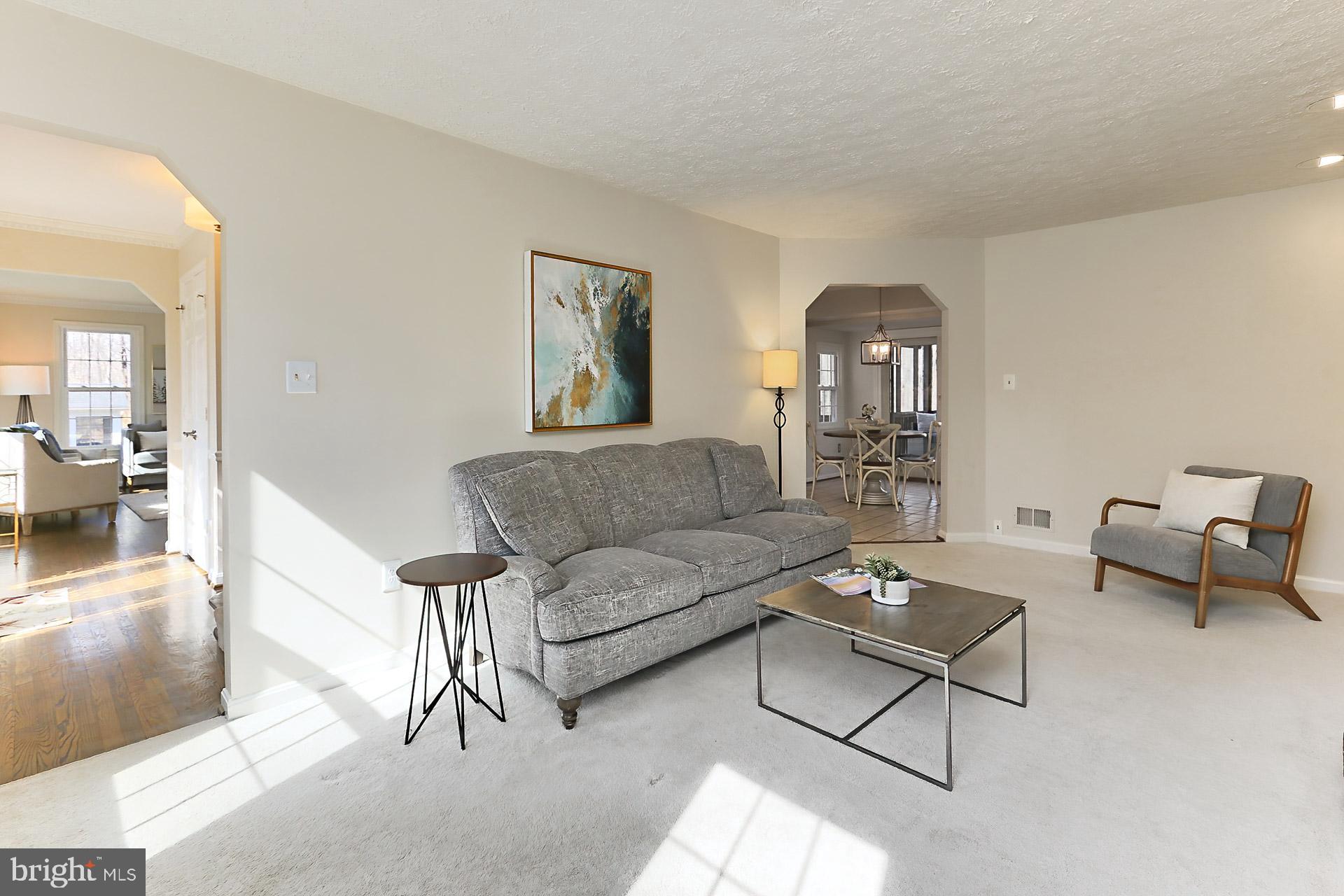 FAIRFAX STATION - Residential