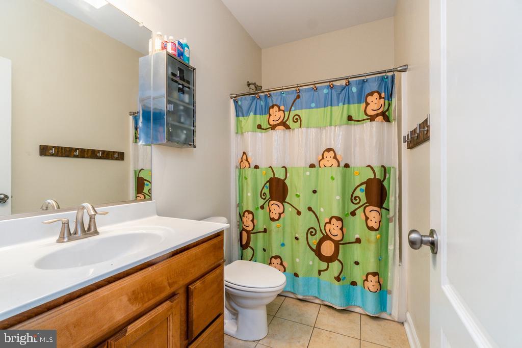 GRAY MANOR - Residential