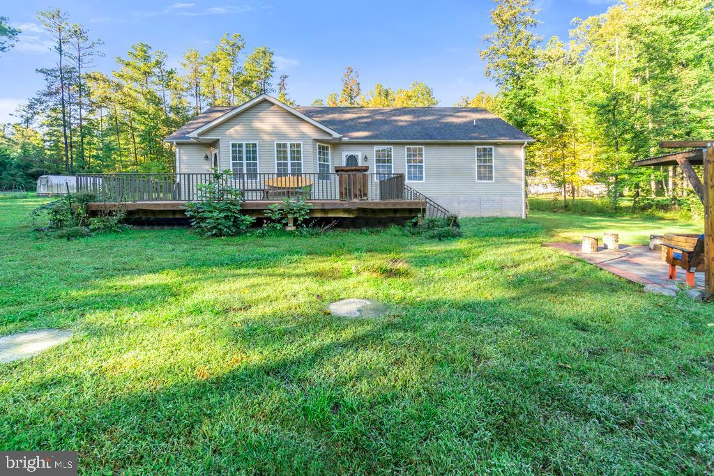 GRAY MANOR - Residential