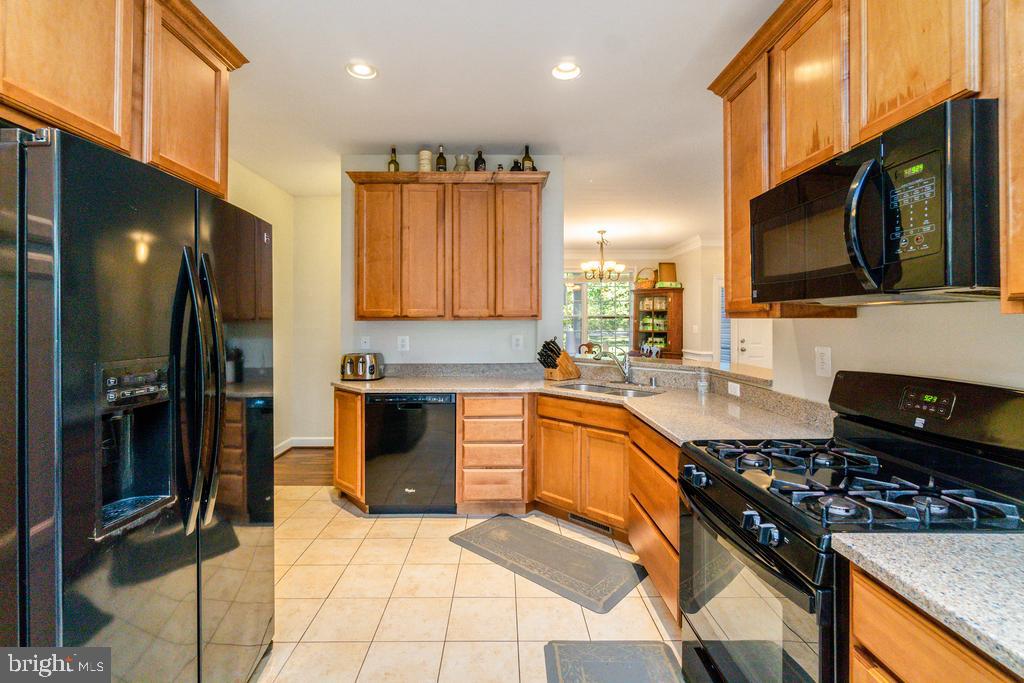 GRAY MANOR - Residential