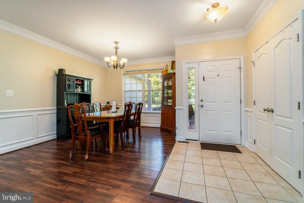 GRAY MANOR - Residential