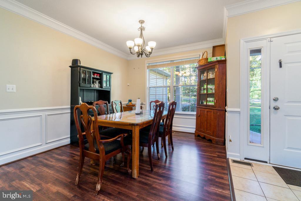 GRAY MANOR - Residential